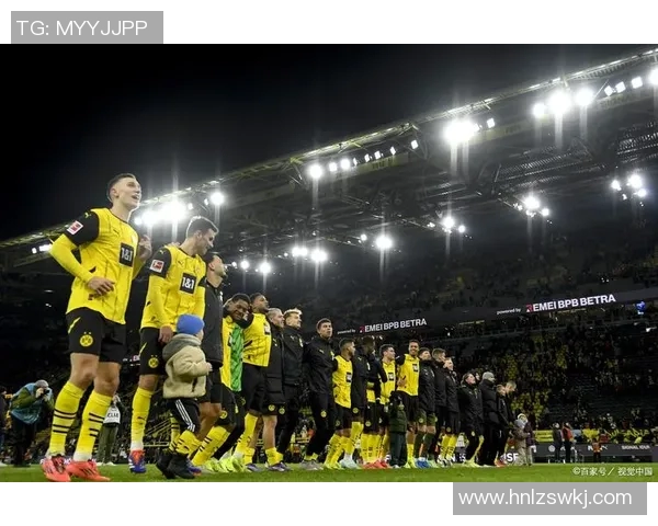 希腊足球明星盘点：那些在绿茵场上闪耀的传奇人物与他们的辉煌成就